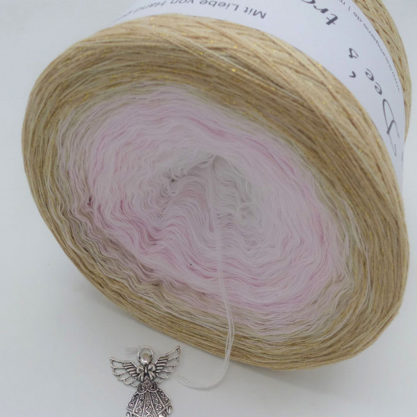 Lady Dee's Winterrose