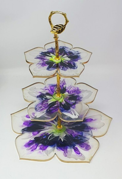 Etagére aus Epoxidharz